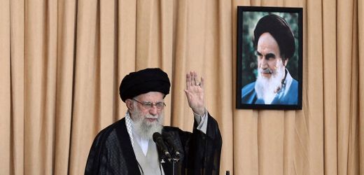 Repressive Islamische Republik Khamenei gibt Trump Schuld für Massenproteste in Iran Im
