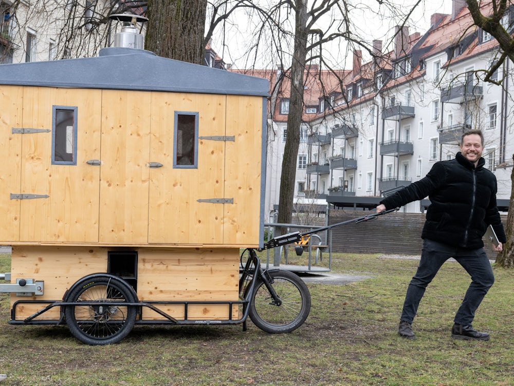 Mobile Sauna: „Überall, wo du den Grill anschmeißen darfst, darfst du auch saunieren“