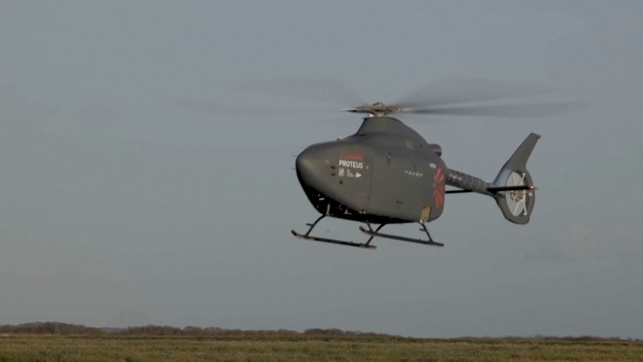 „Proteus“ besteht Testflug: Britische Marine zeigt ersten autonomen HubschrauberMehr zum Video anzeigen