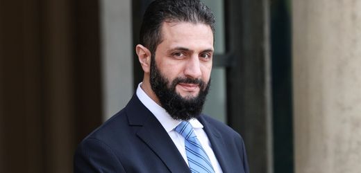Syriens Übergangspräsident Ahmed al-Sharaa Umstrittener Besuch in Berlin Anfang der Woche trifft