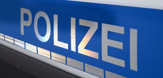 Alle waren ungesichert Mann ohne Führerschein fährt neun Kinder in überfülltem Auto