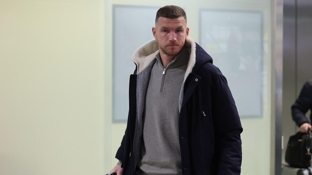 TTS-Player überspringen↵Artikel weiterlesenNach Loris Karius konnte Schalke mit Edin Džeko tatsächlich einen