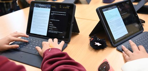 Studie der OECD KI kann Schüler träge und desinteressiert machen Wer Aufgaben