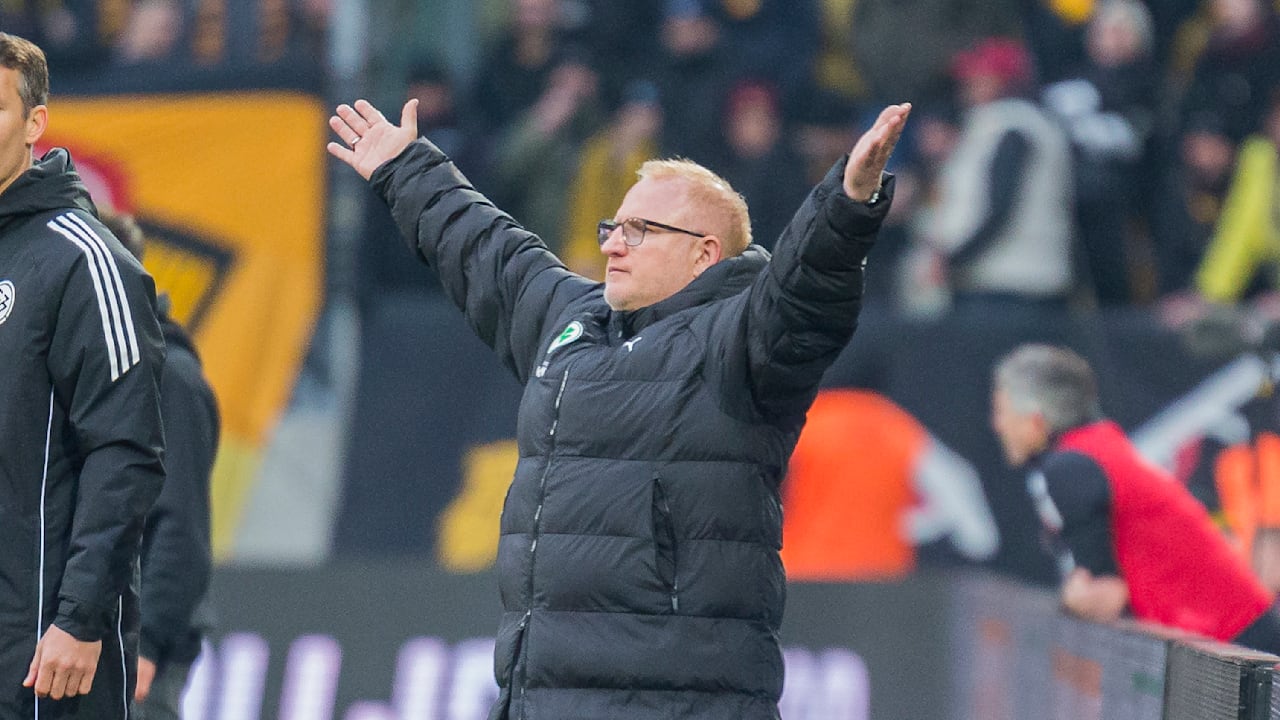 Der Abstieg rückt für Fürth immer näher!Nach der 0:2-Pleite in Dresden ist