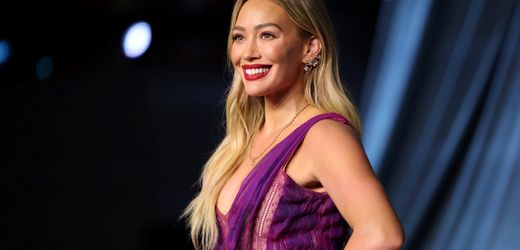 Popsängerin feiert Comeback Hilary Duff gibt erstes Konzert seit 18 Jahren »This