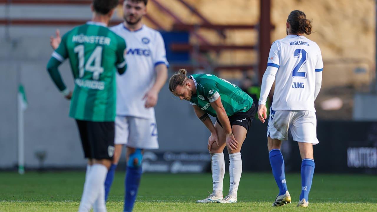 Was für ein bitterer Fehlstart ins neue Fußballjahr! Beim 0:2 gegen den