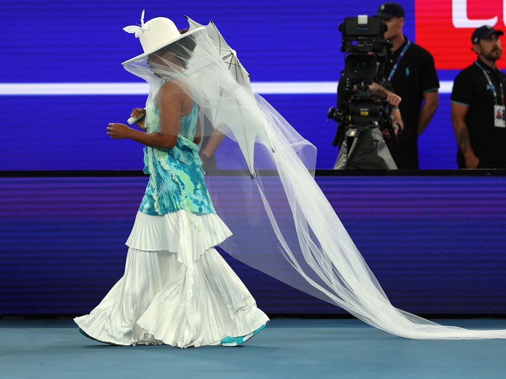 Naomi Osaka Australian Open: Im Kleid mit Schleier zum Erstrundenmatch