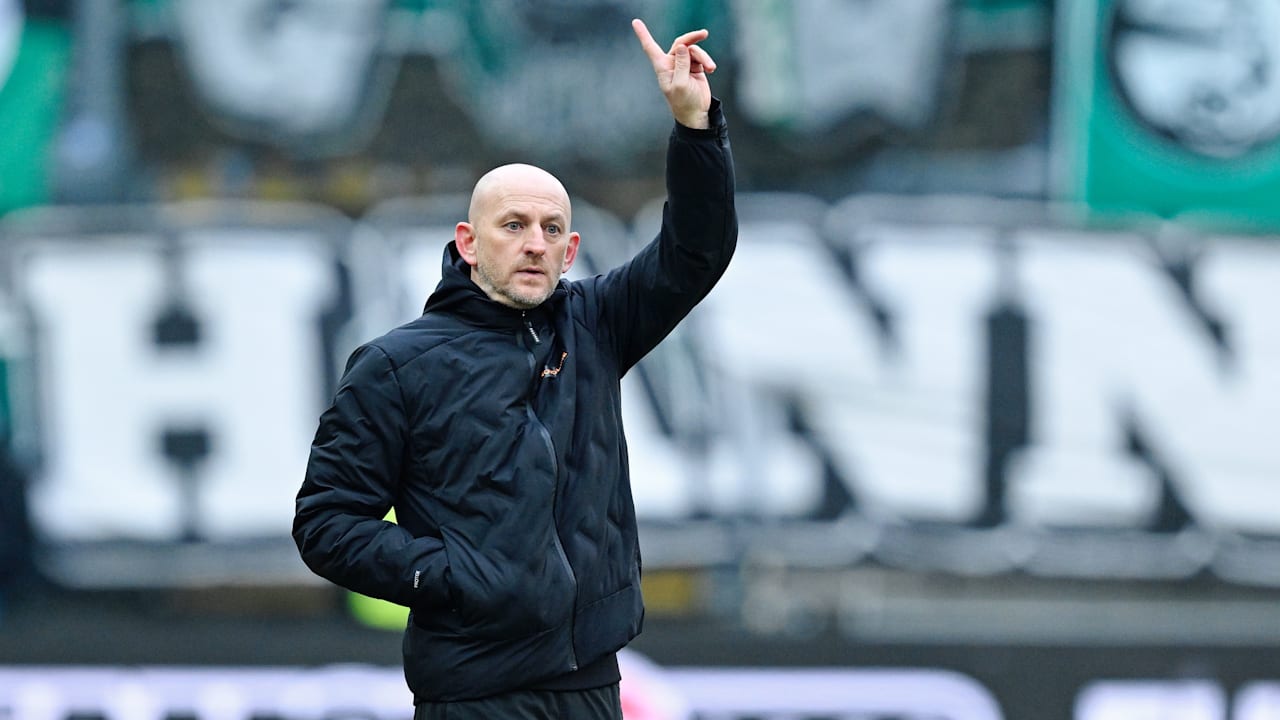 Lautern-Trainer Torsten Lieberknecht (52) ist ein Bauchmensch. Einer, der Entscheidungen nicht nur