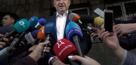 Rumen Radew Bulgariens Präsident tritt zurück – um in den Wahlkampf einzusteigen