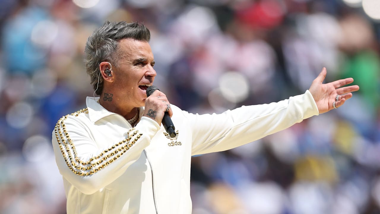 Neue Musik von Robbie Williams! Die Popikone veröffentlicht ein neues Album. Und