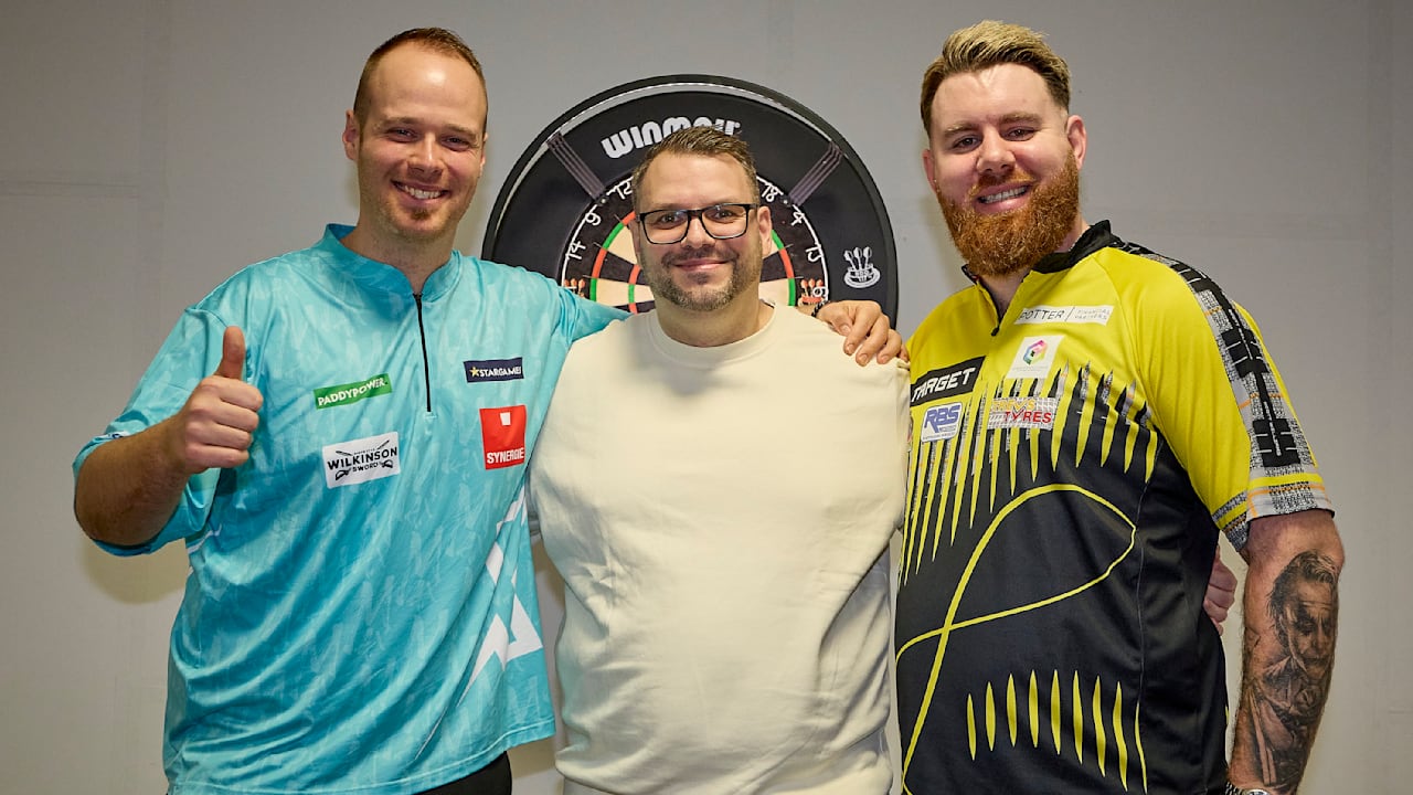 Große Darts-Show im Weserpark!Bis Samstagabend kämpften 24 Teilnehmer in Bremens Top-Shopping-Adresse um