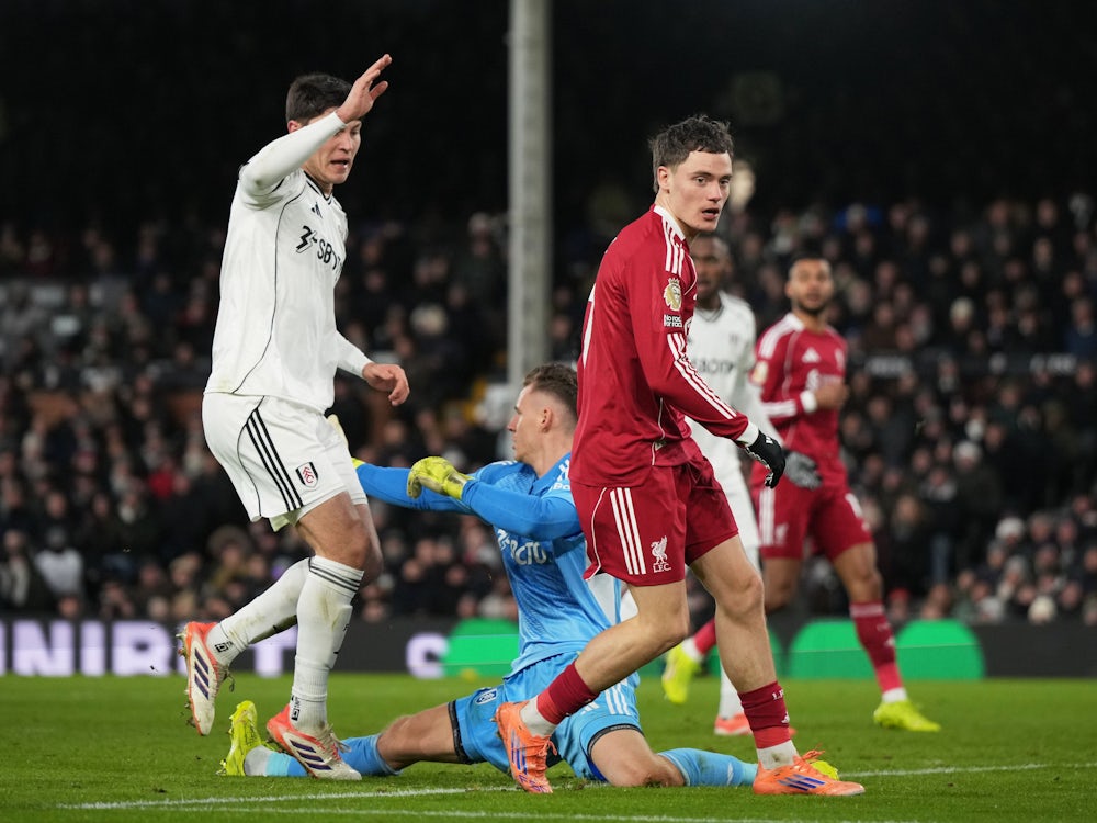 Premier League: Liverpool und ManCity verspielen spät Siege