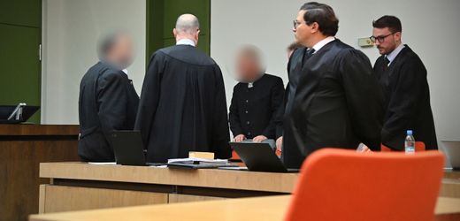 Unfall mit fünf Toten Freispruch für Bahn-Mitarbeiter nach Zugunglück bei Garmisch-Partenkirchen Fünf