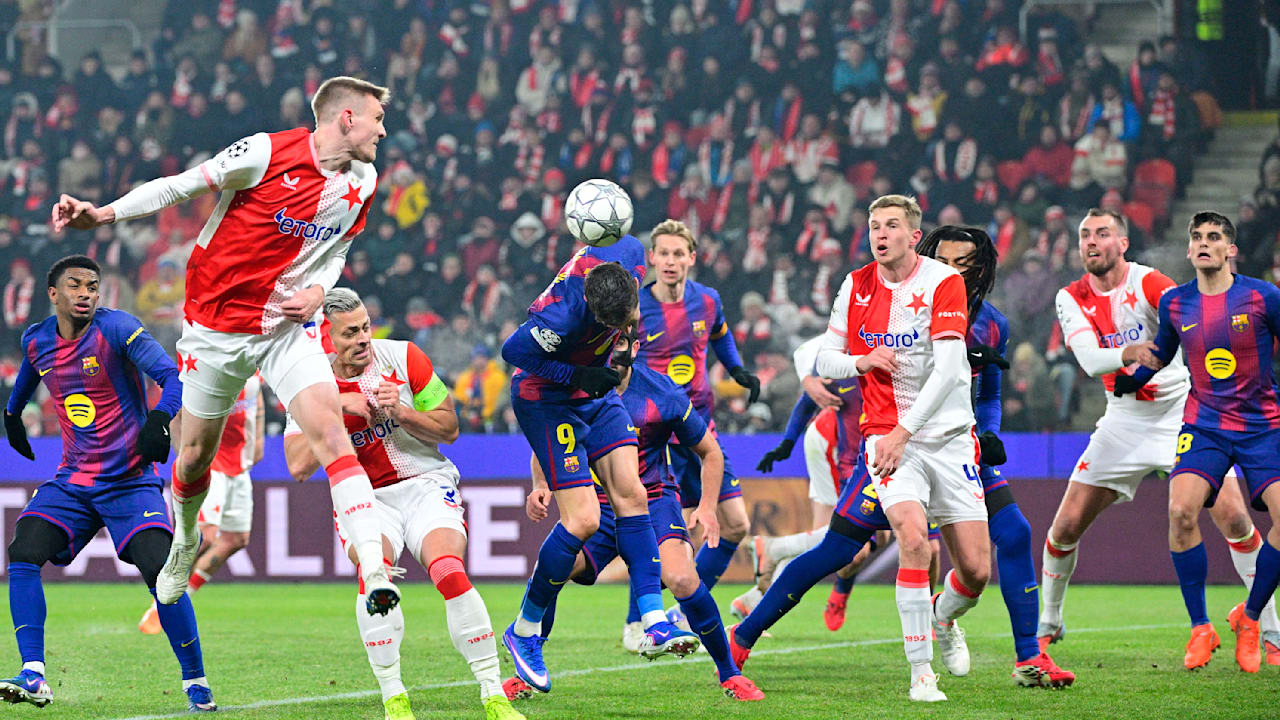 Der FC Barcelona zittert sich gegen Slavia Prag (4:2) zu wichtigen Punkten