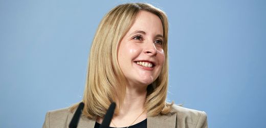 Bundesbauministerin Verena Hubertz ist Mutter geworden Spitzenpolitikerin und frisch gebackene Mutter? Die
