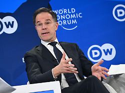 Politik”Unmöglich” für Nato-SekretärRutte will sich nicht öffentlich zu Grönland-Streit äußern21.01.2026, 13:07 Uhr