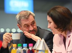 Beim Parteitag im Dezember düpiert CSU-Chef Söder seine Parteifreundin Bär: Man erwarte