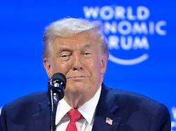 US-Präsident Trump bekräftigt sein Ziel, Grönland den USA einzuverleiben. Außer den USA