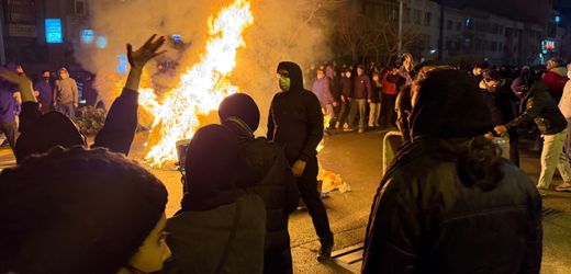 Gewalt gegen Demonstranten Regime in Iran meldet erstmals offizielle Opferzahlen Mehr als