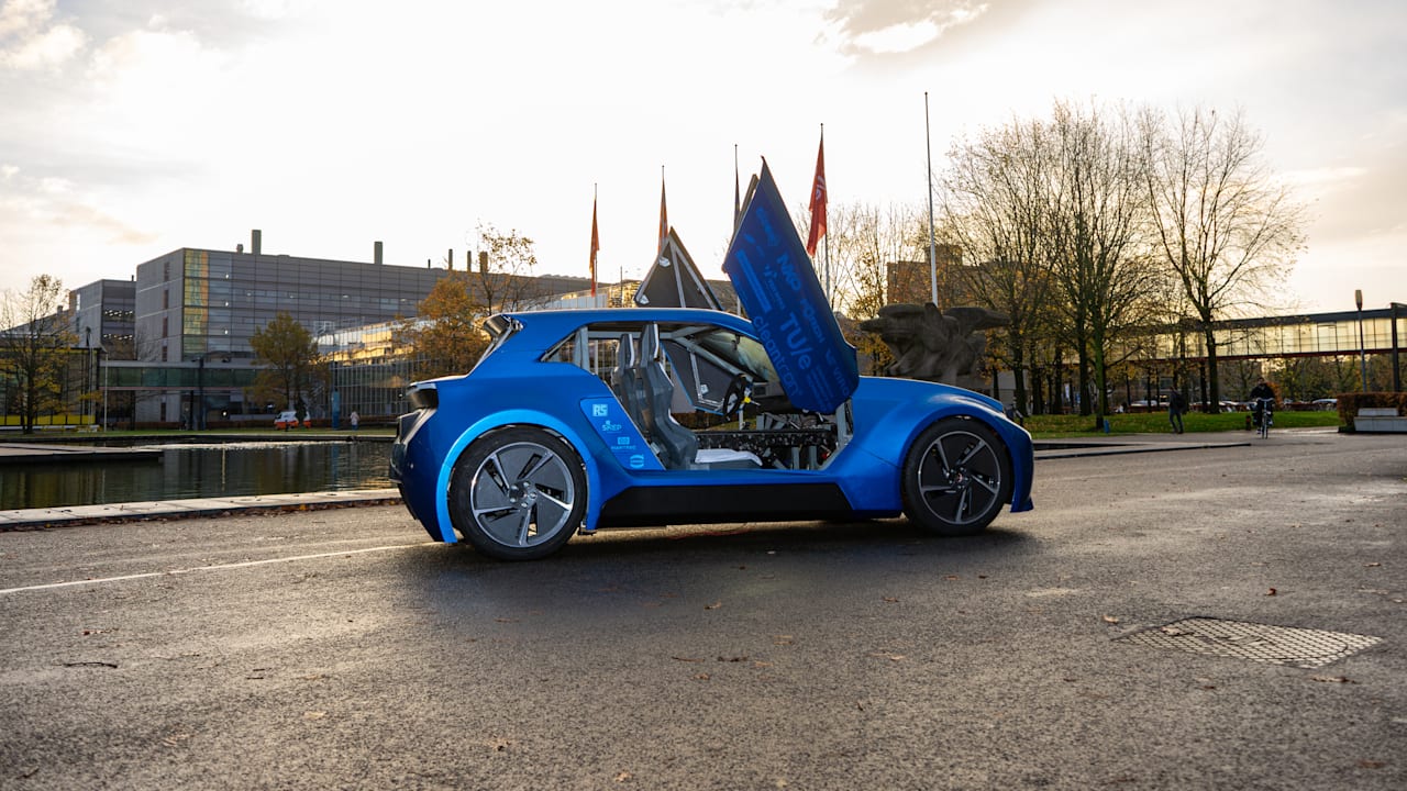 Innovation made in Germany: Dieses E-Auto reparieren Sie selbstMehr zum Video anzeigen