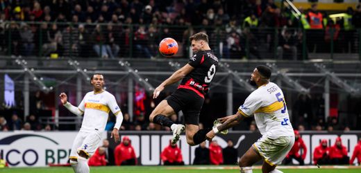 Deutscher Nationalspieler bei der AC Mailand Drei Minuten nach der Einwechslung –