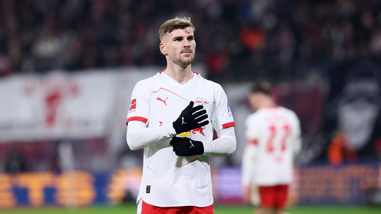 Dick in Wintersachen eingepackt und kaum erkennbar war auch Timo Werner (29)