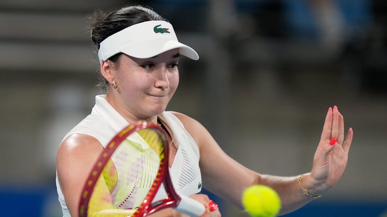 Tennis-Stars, die ihren Wohnsitz nicht in warmen Gefilden haben, zieht es meist