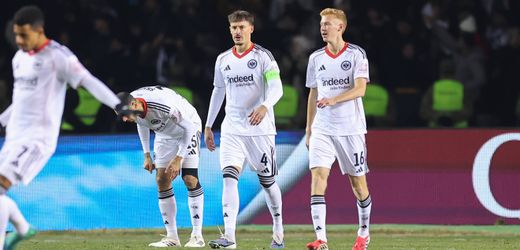 Bundesligist in der Krise Eintracht Frankfurt fliegt aus der Champions League In