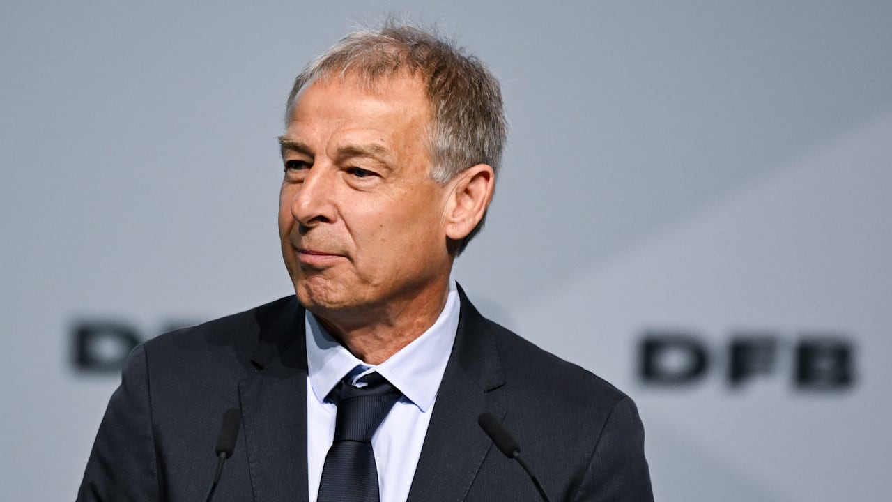 Diese Rückkehr ist tatsächlich eine dicke Überraschung!Jürgen Klinsmann (61) kehrt zum FC