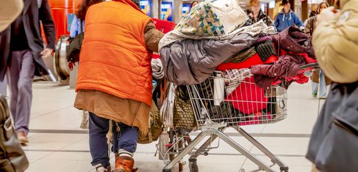 Obdachlosigkeit Warum noch immer so viele Menschen auf der Straße leben Die
