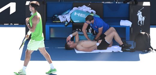 Australian Open Angeschlagener Hanfmann liefert Alcaraz einen Kampf über knapp drei Stunden