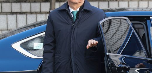 Versuchter Staatsstreich Südkoreas Ex-Ministerpräsident Han zu 23 Jahren Haft verurteilt Er soll