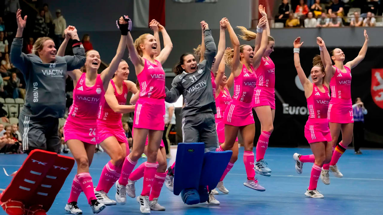 Hockey-Frauen jubeln: Deutschland wieder Europameister!Mehr zum Video anzeigen Die deutschen Hockey-Frauen sind