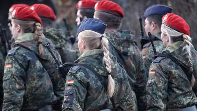Neue Wehrpflicht-Forderungen in der CDU – auch für Frauen