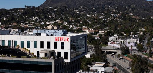 Streit über Übernahme Netflix will Kaufpreis für Warner cash bezahlen Nächster Schritt