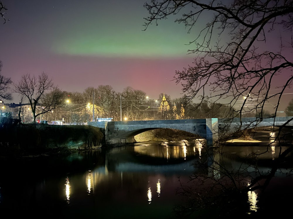 Naturphänomen: Wann wieder Polarlichter über München leuchten könnten
