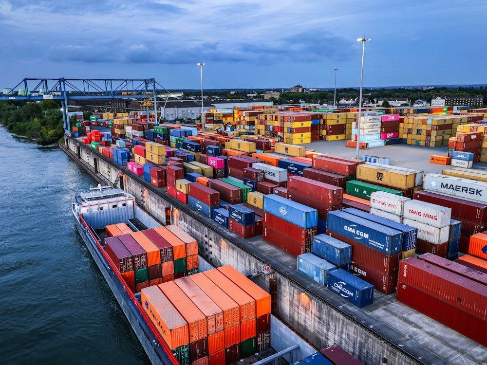Handel: Deutsche Exporte in die USA brechen ein