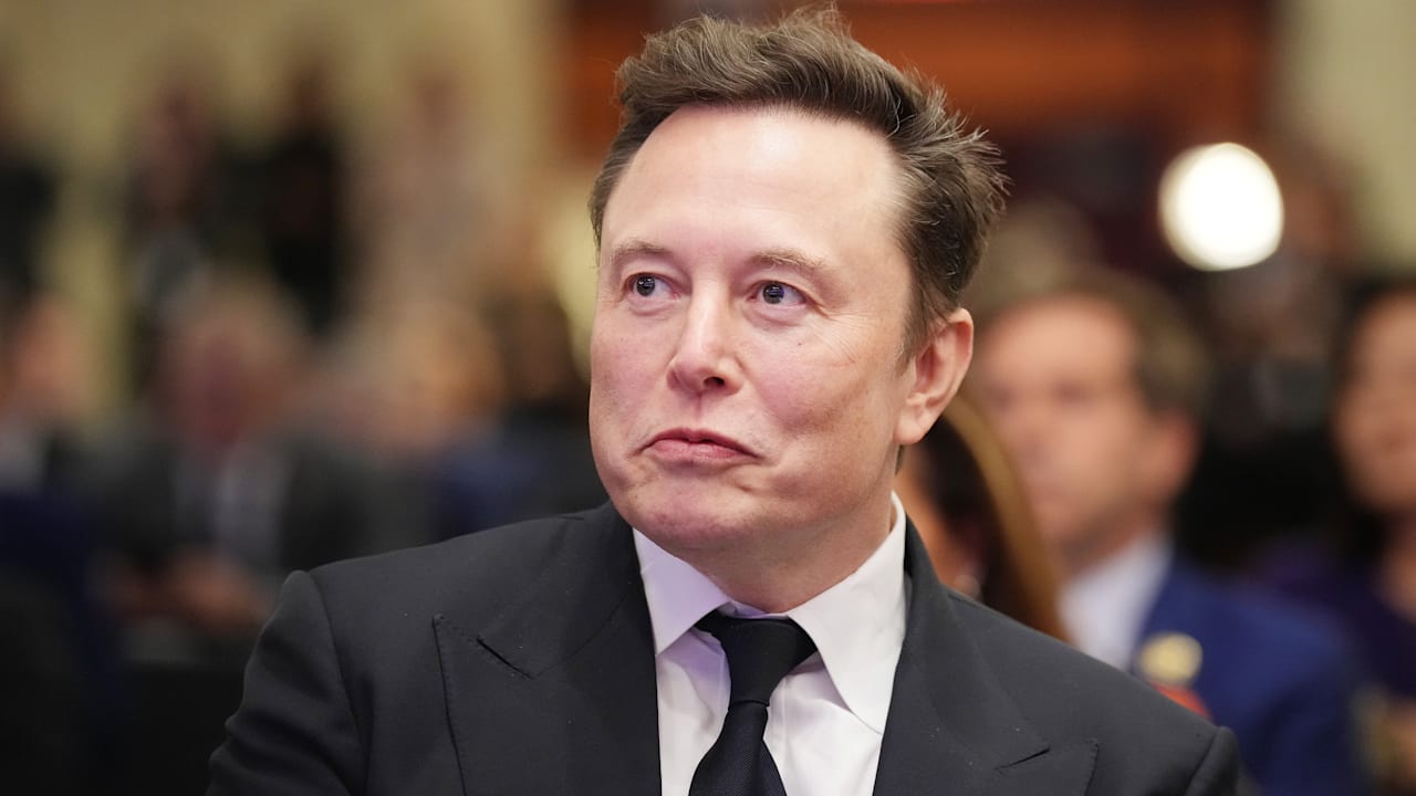 Nächste Runde im Zoff zwischen Tesla-Boss Elon Musk und Podcasterin Ashley St.