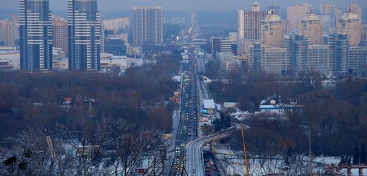 Russische Angriffe auf Energieversorgung 3000 Hochhäuser in Kyjiw ohne Heizung – bei