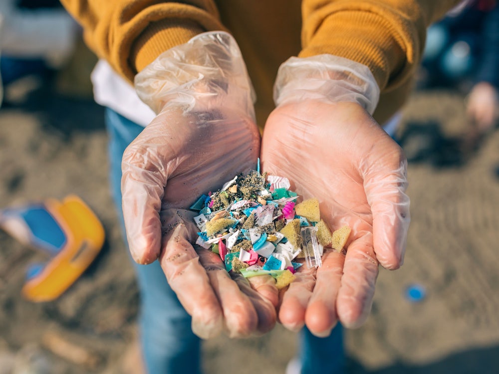Mikroplastik: „Bei den Plastiklobbyisten haben wahrscheinlich die Sektkorken geknallt“