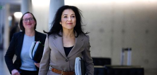 Wirtschaftsministerin Reiche im Bundestagsausschuss »Wo ich unterwegs bin, ist das üblich« Gab