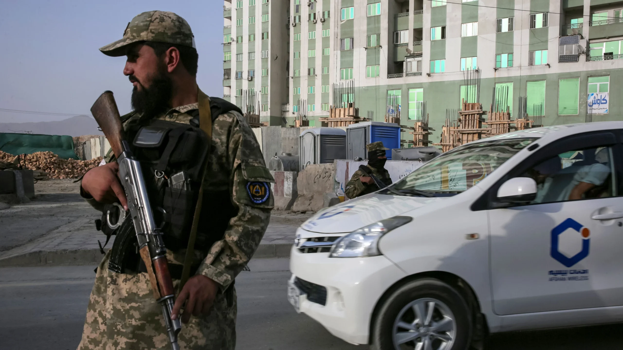 Verhöre und Schikanen : Taliban dringen in deutsches Schutzhaus einBildbeschreibung ausklappenIn Kabul