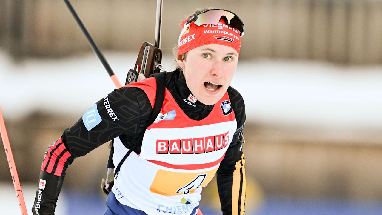 Im Februar 2025 wurde Janina Hettich-Walz (29) Mutter der kleinen Karlotta. 12