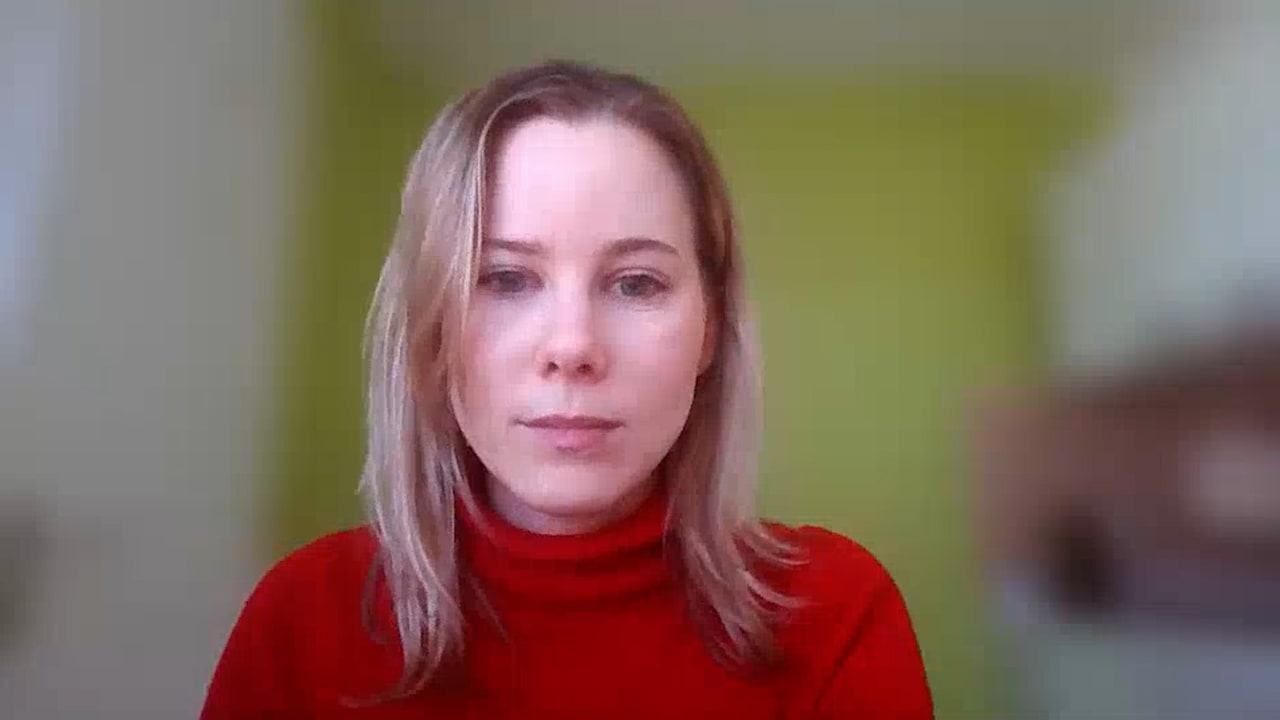 Meine Meinung! Die neue Kolumne von Julia Ruhs: Medienschelte? Politiker sollten sich