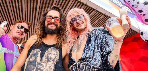 Comeback des ZDF-Klassikers Kaulitz-Brüder kündigen an, eine »Wetten, dass..?«-Sendung zu moderieren Das