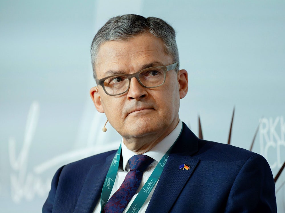 CDU-Bundestagsabgeordneter Kiesewetter als Buchautor: „Für mein Land kämpfen? Ja sicher!“