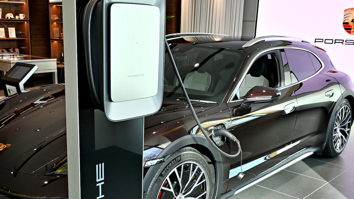 Porsche oorweeg E-projek te skrap; dit sal verligting bied