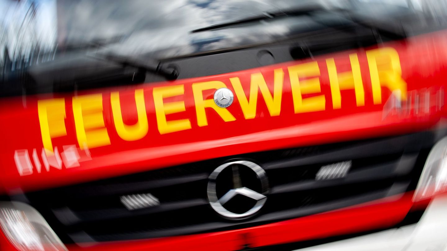 Verkehr: Sechs Verletzte bei Unfall auf der B216
