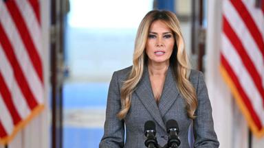 Wieso äußert sich Melania Trump plötzlich zu Epstein?