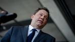 Energiekrise: Finanzminister Klingbeil fordert Schritte gegen nahenden Kerosinmangel